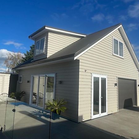 Studio42 Papakura Luaran gambar